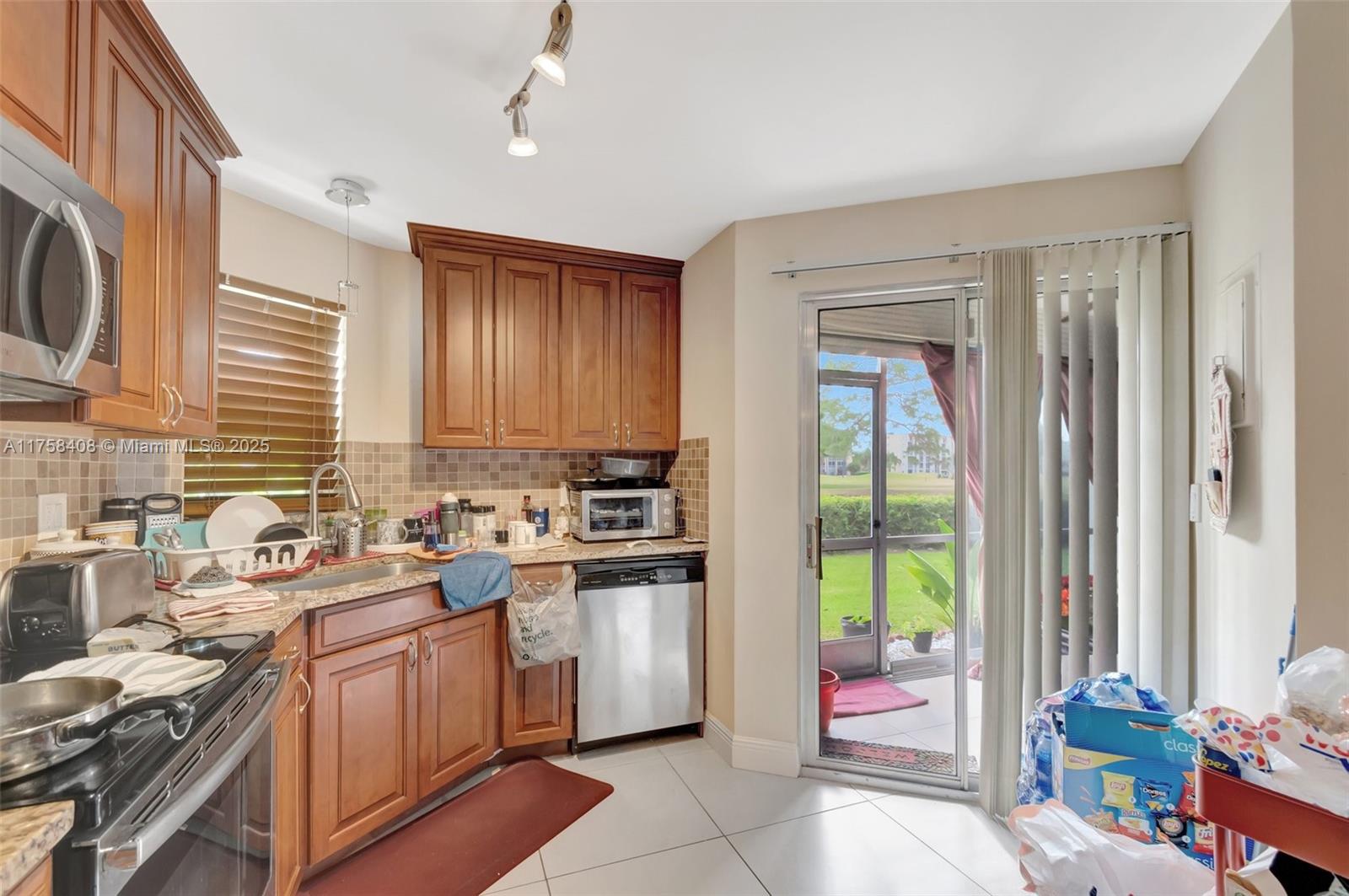 POINCIANA PLACE CONDO A,B - Residential
