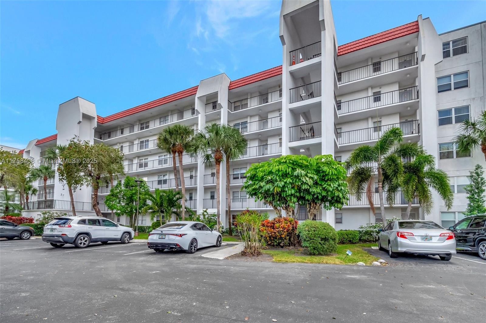 POINCIANA PLACE CONDO A,B - Residential