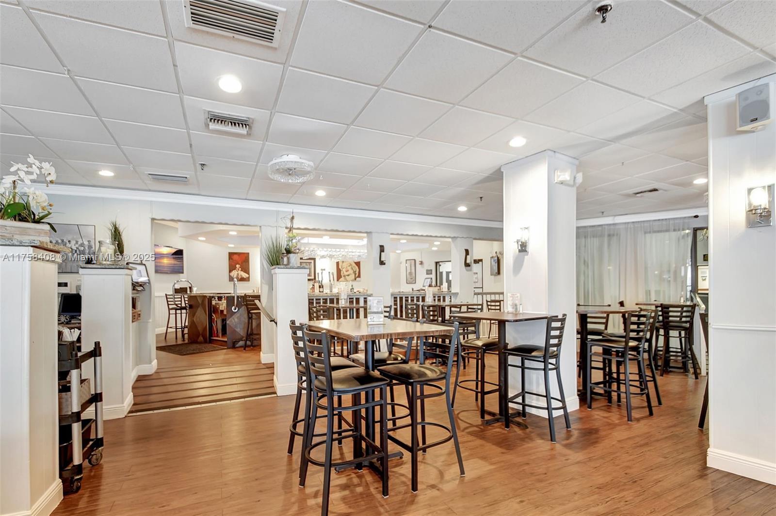 POINCIANA PLACE CONDO A,B - Residential