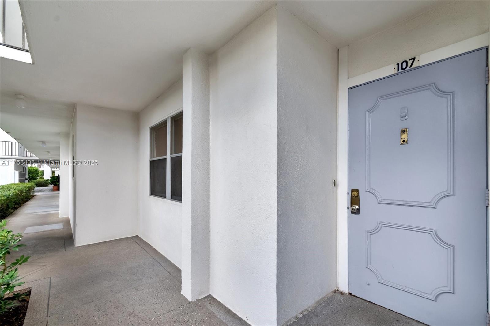POINCIANA PLACE CONDO A,B - Residential
