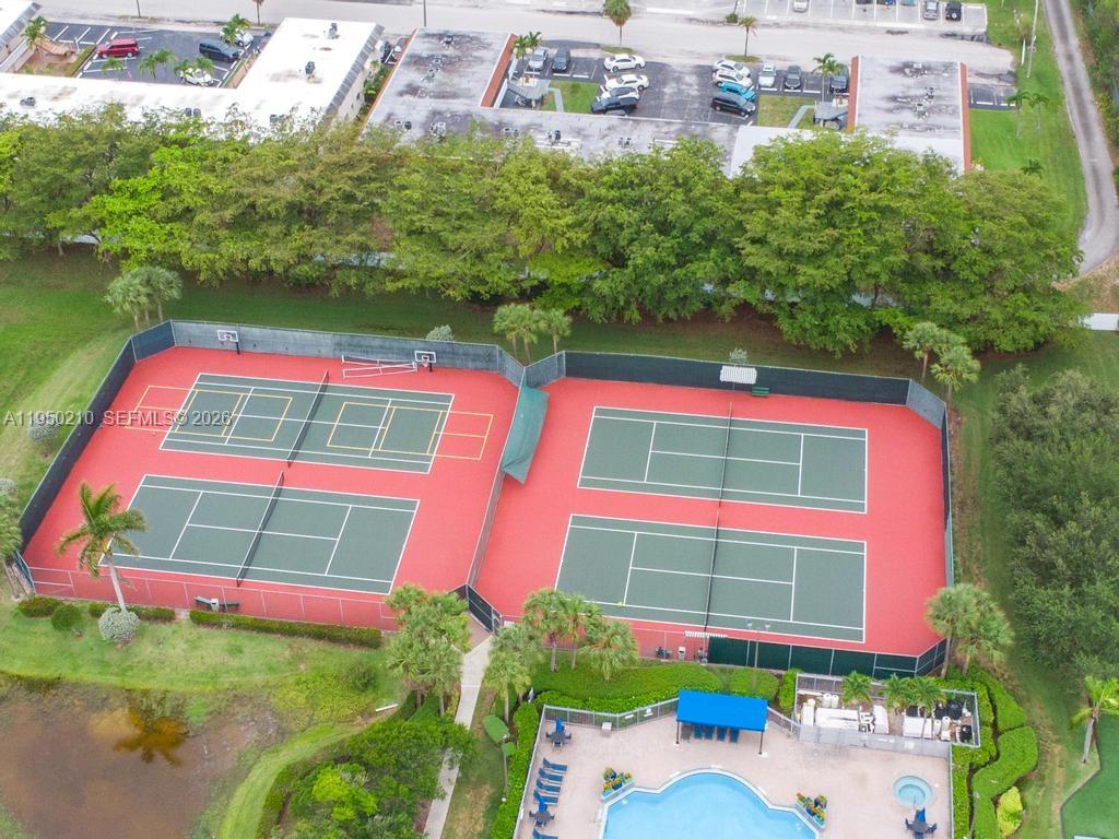 WEST LAKE VILLAGE PLAT - Residential