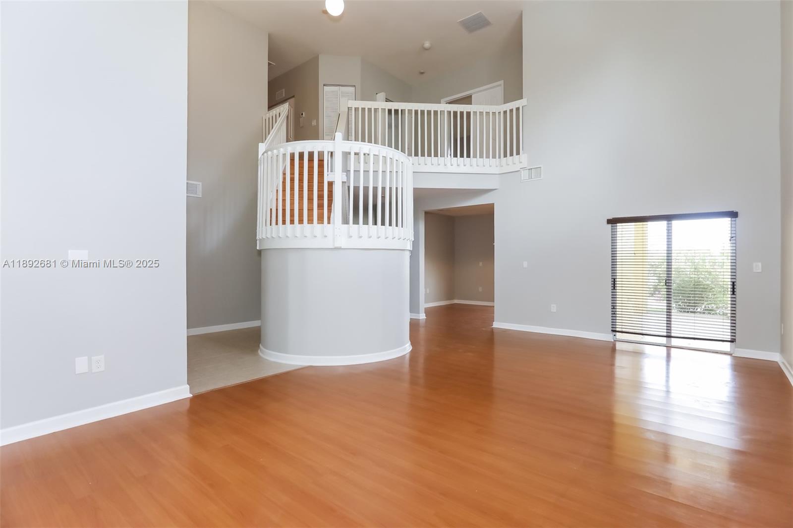 CARMENS PLACE - Residential Lease