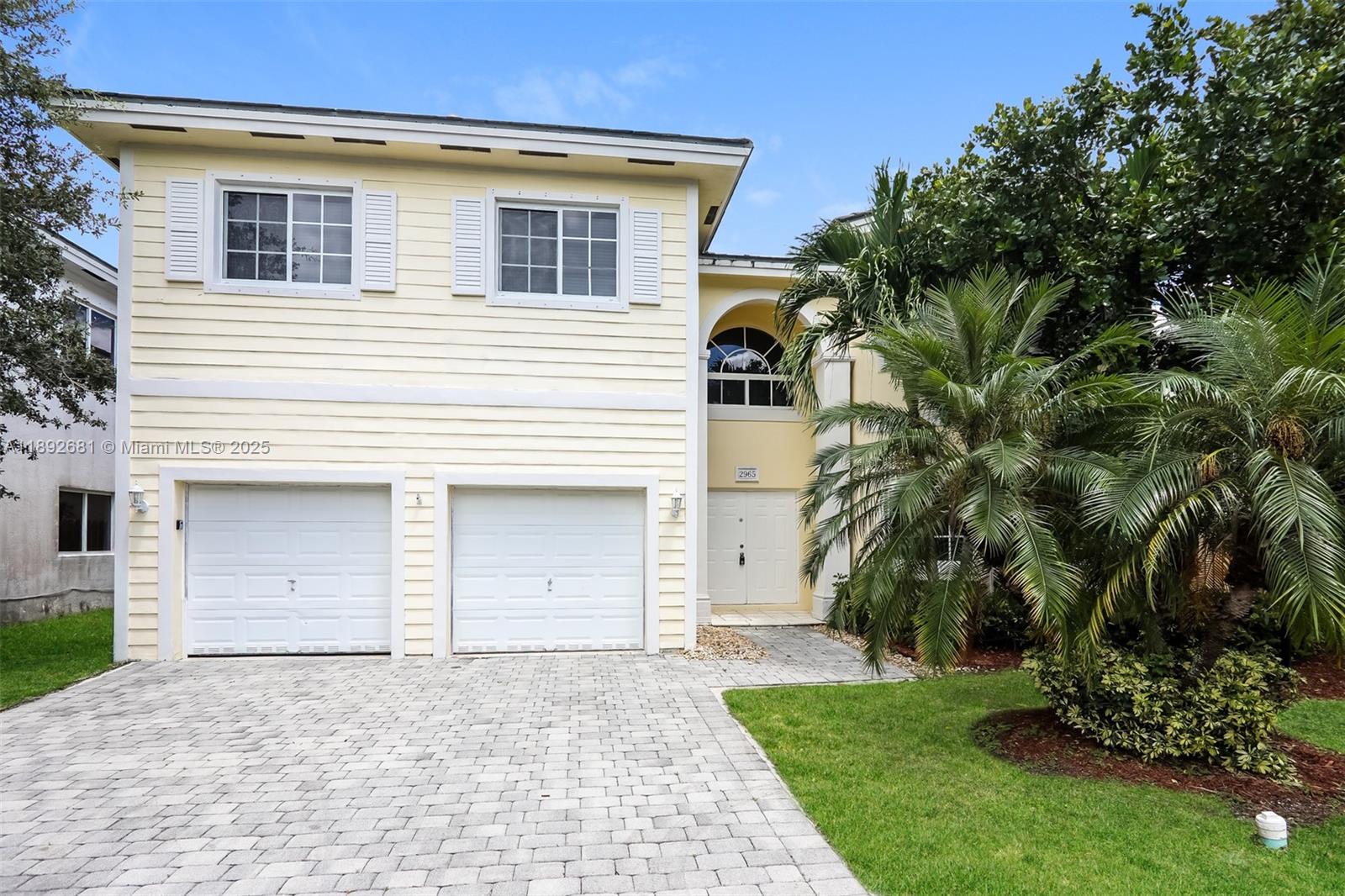 CARMENS PLACE - Residential Lease