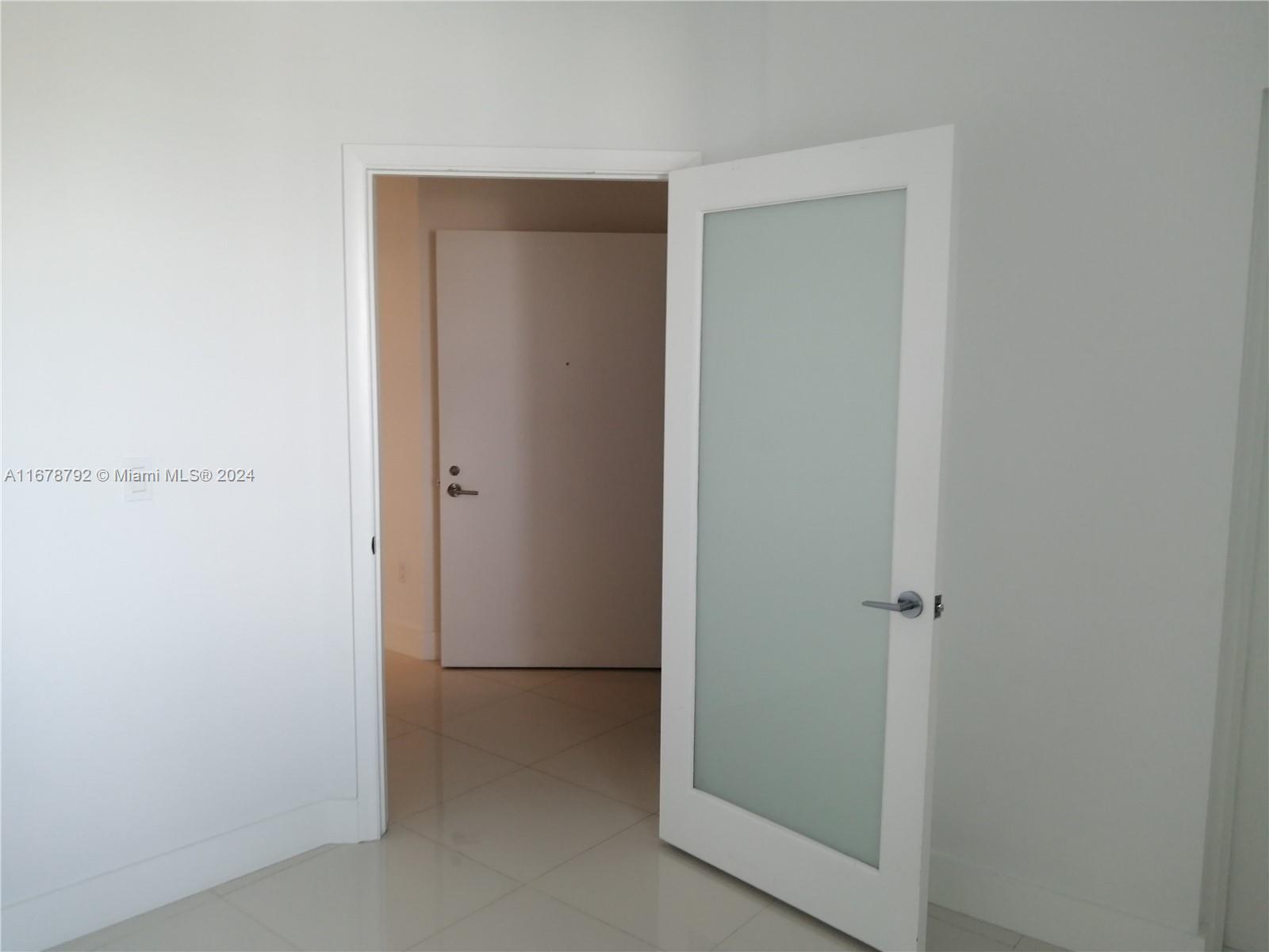 PARAMOUNT BAY CONDO - Residential