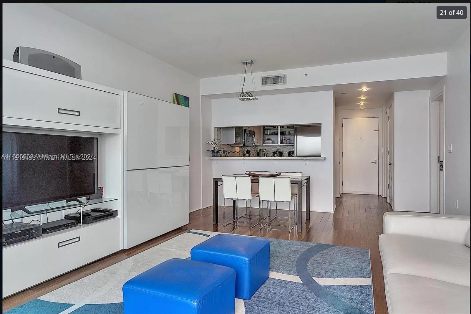 THE BENTLEY BAY CONDO - Residential Lease