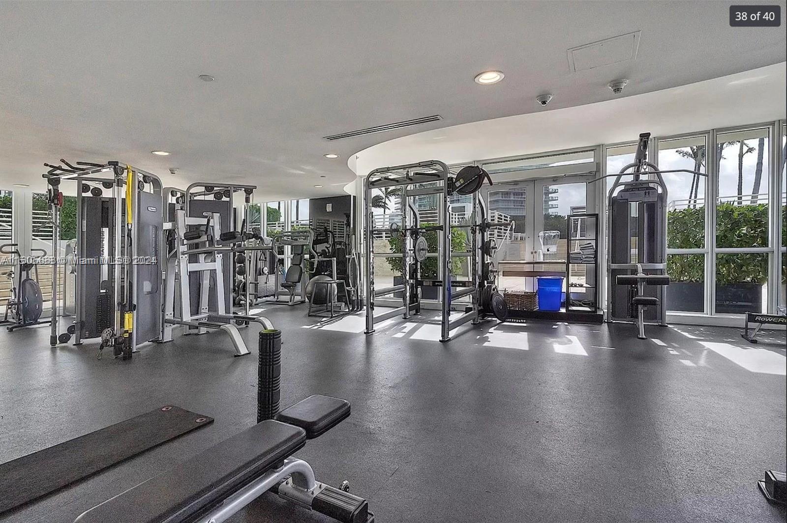 THE BENTLEY BAY CONDO - Residential Lease