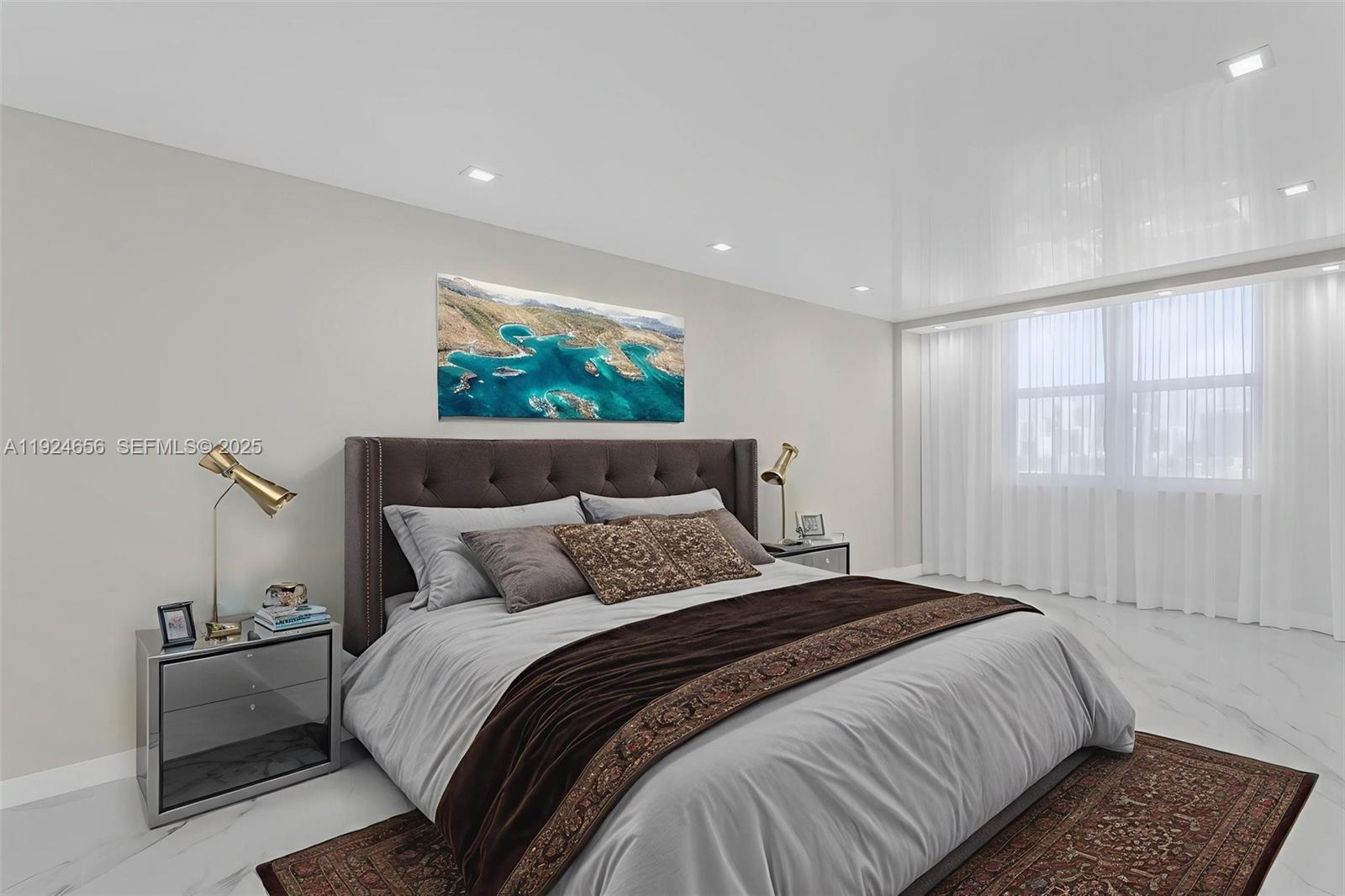 WINSTON TOWERS 200 CONDO - Residential