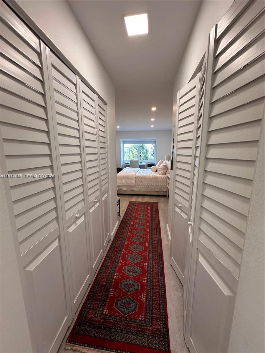 KINGS CREEK SO CONDO - Residential