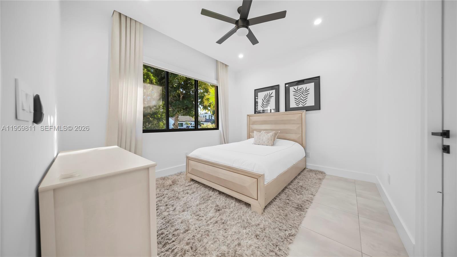 MIDDLE RIVER PARK - Residential