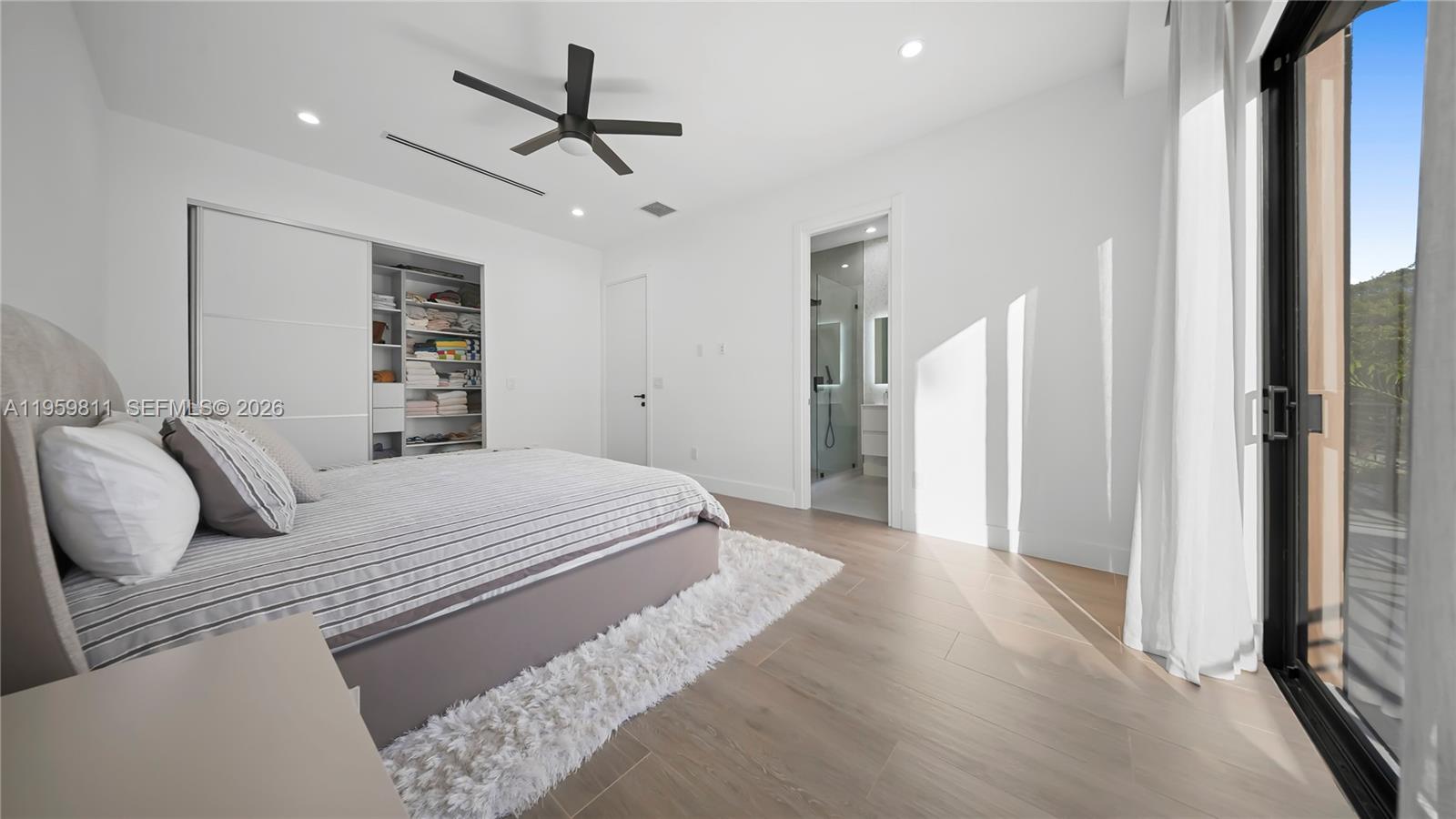 MIDDLE RIVER PARK - Residential