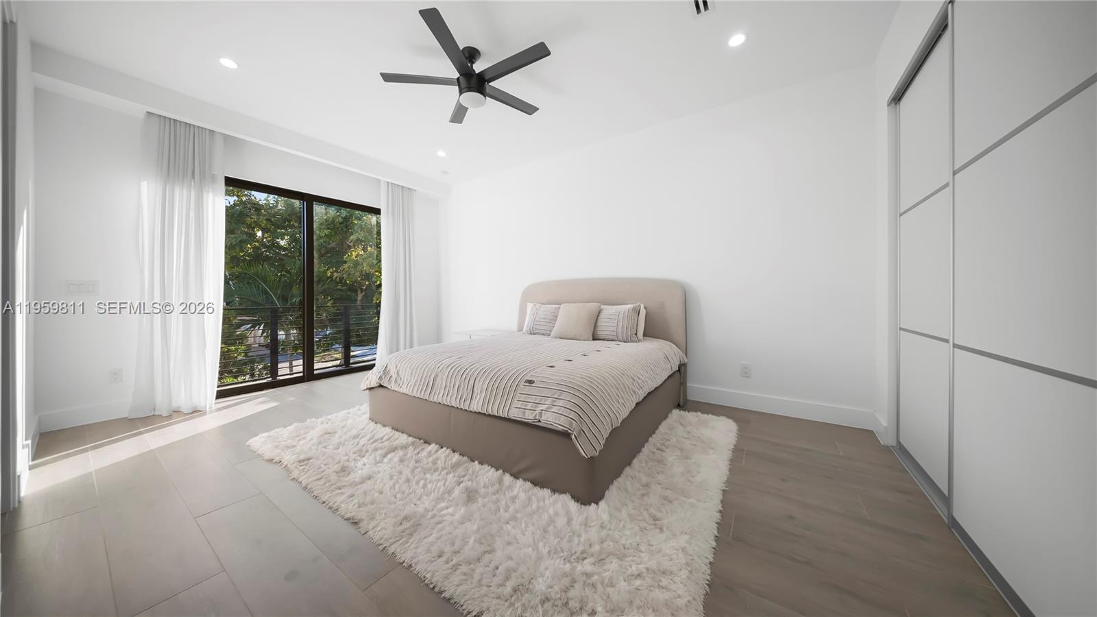 MIDDLE RIVER PARK - Residential