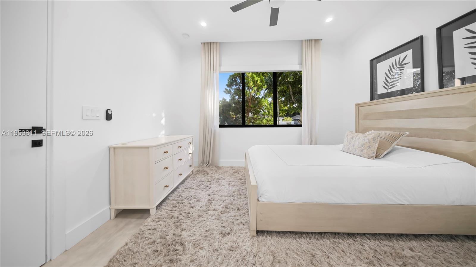 MIDDLE RIVER PARK - Residential