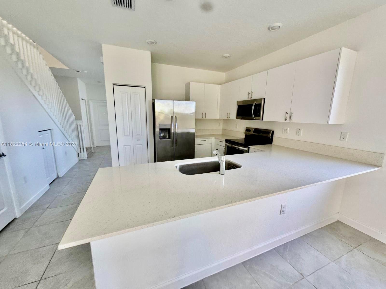 PINE ISLE BY Lennar - Residential Lease