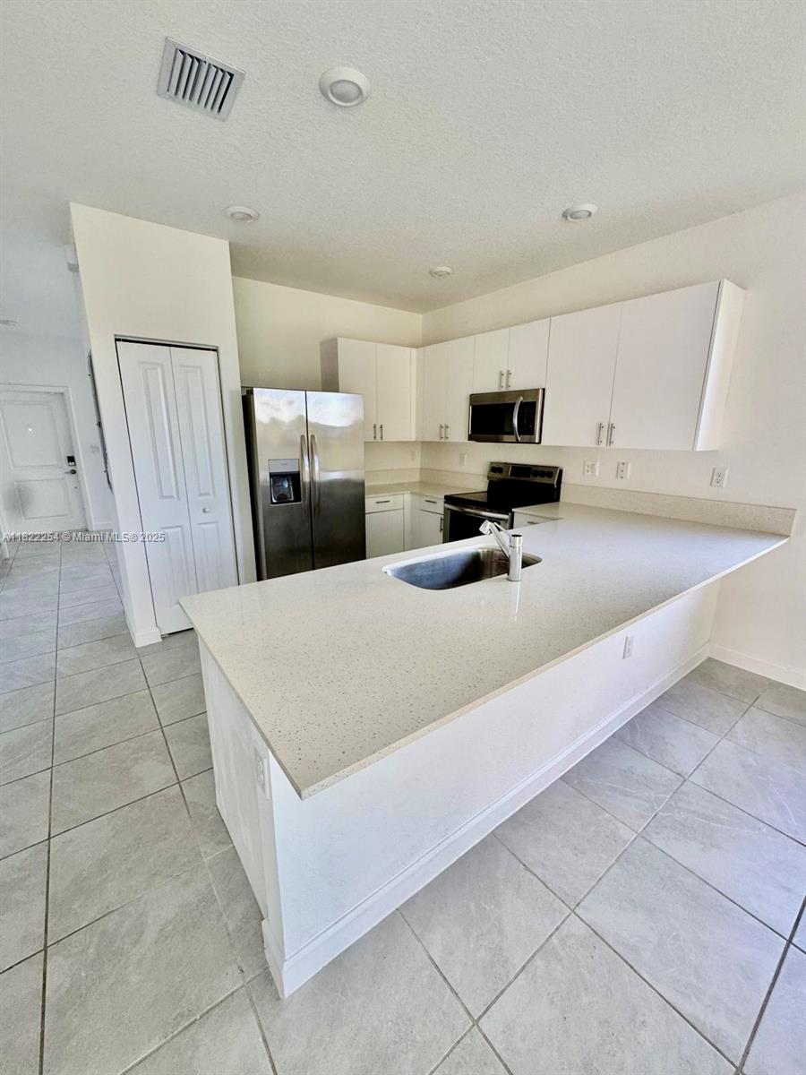 PINE ISLE BY Lennar - Residential Lease