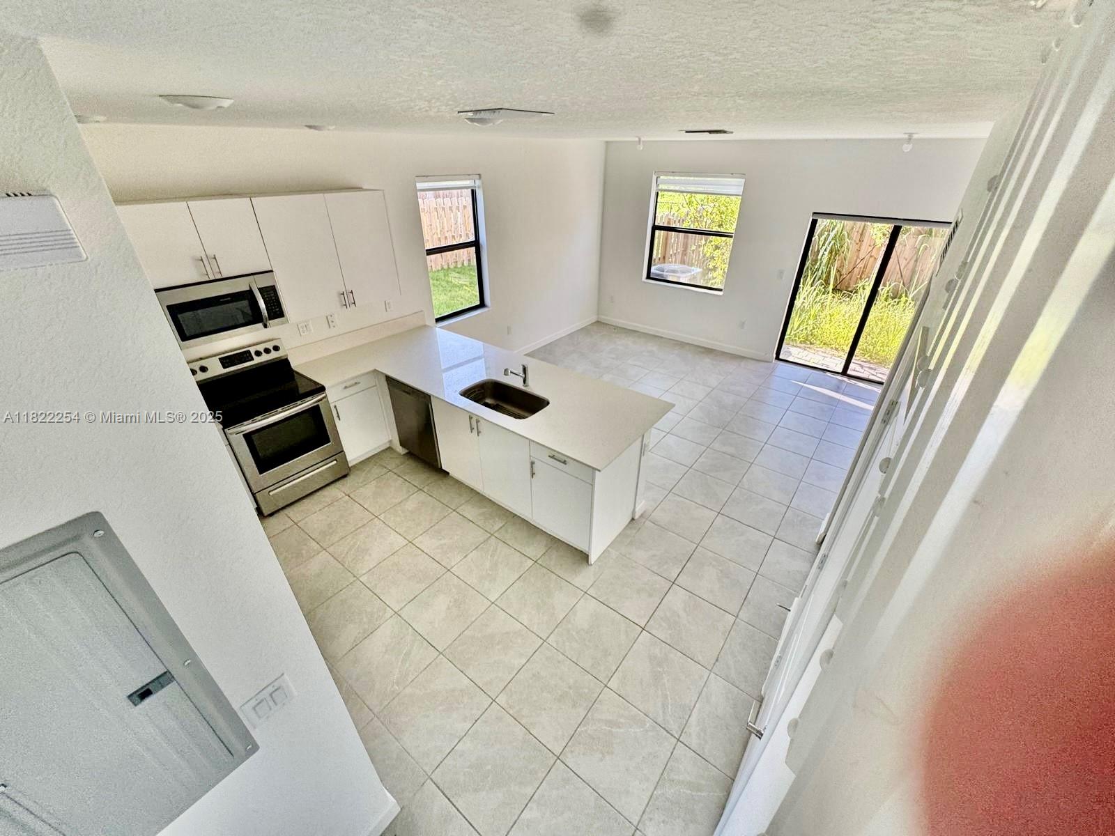 PINE ISLE BY Lennar - Residential Lease