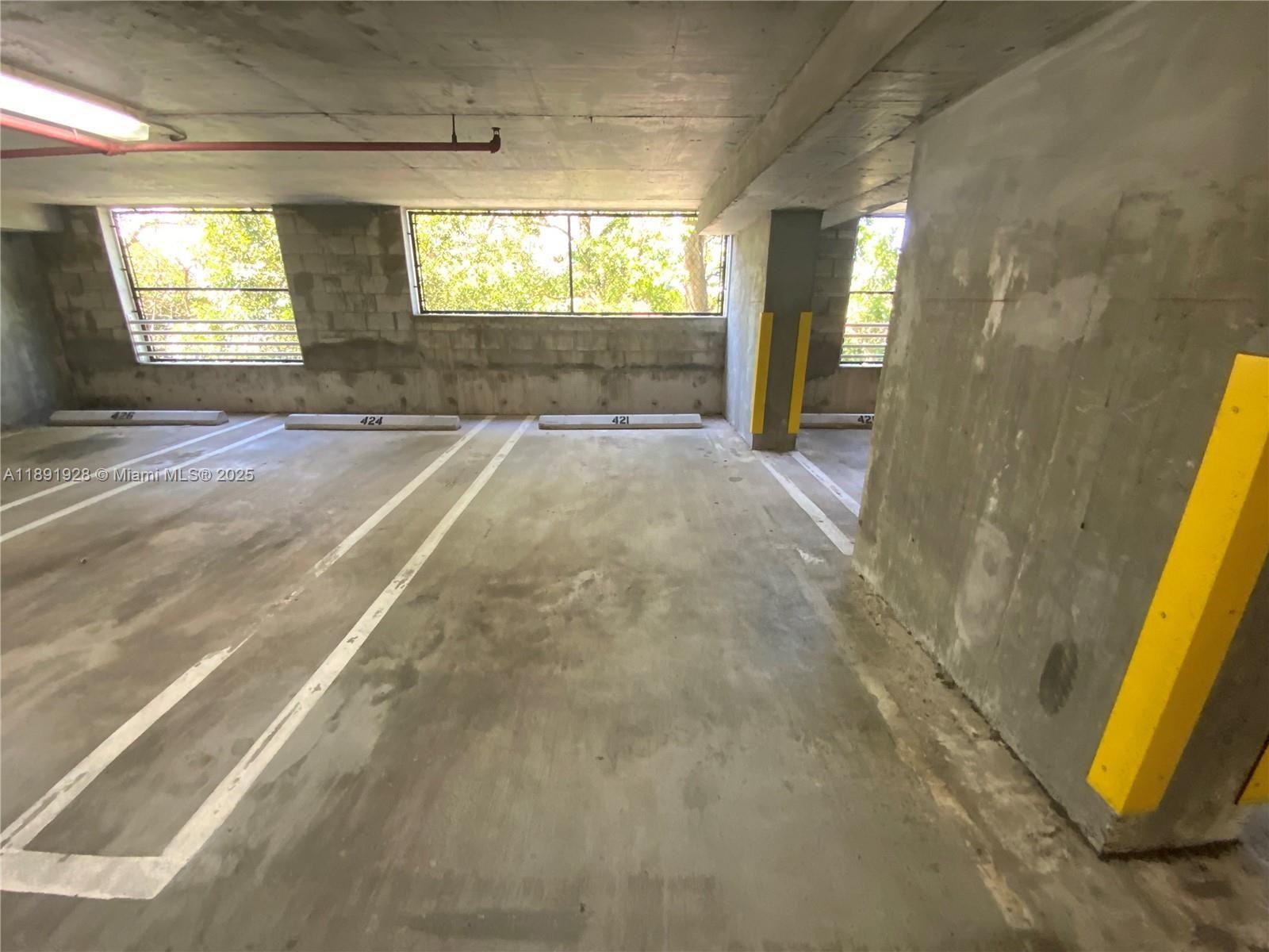 TERRAZAS RIVERPARK VILLAGE - Residential Lease