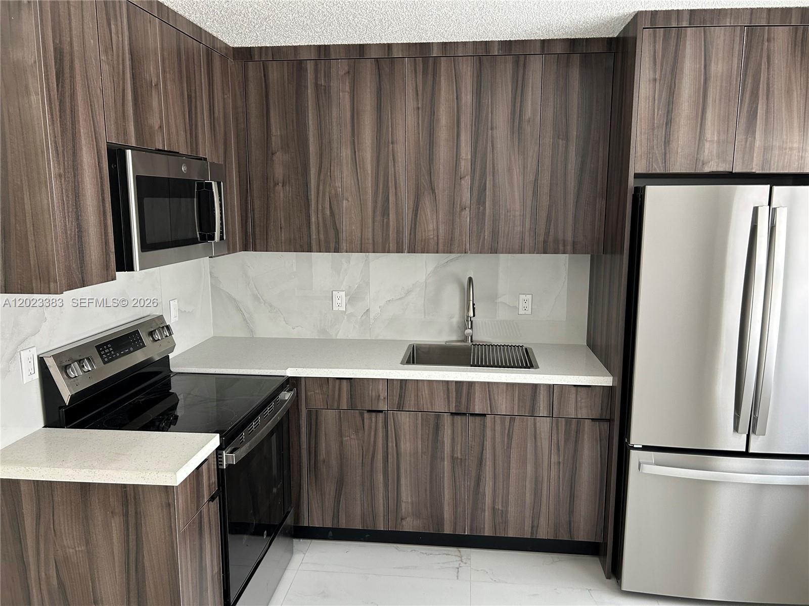 Dania Beach - Residential Income