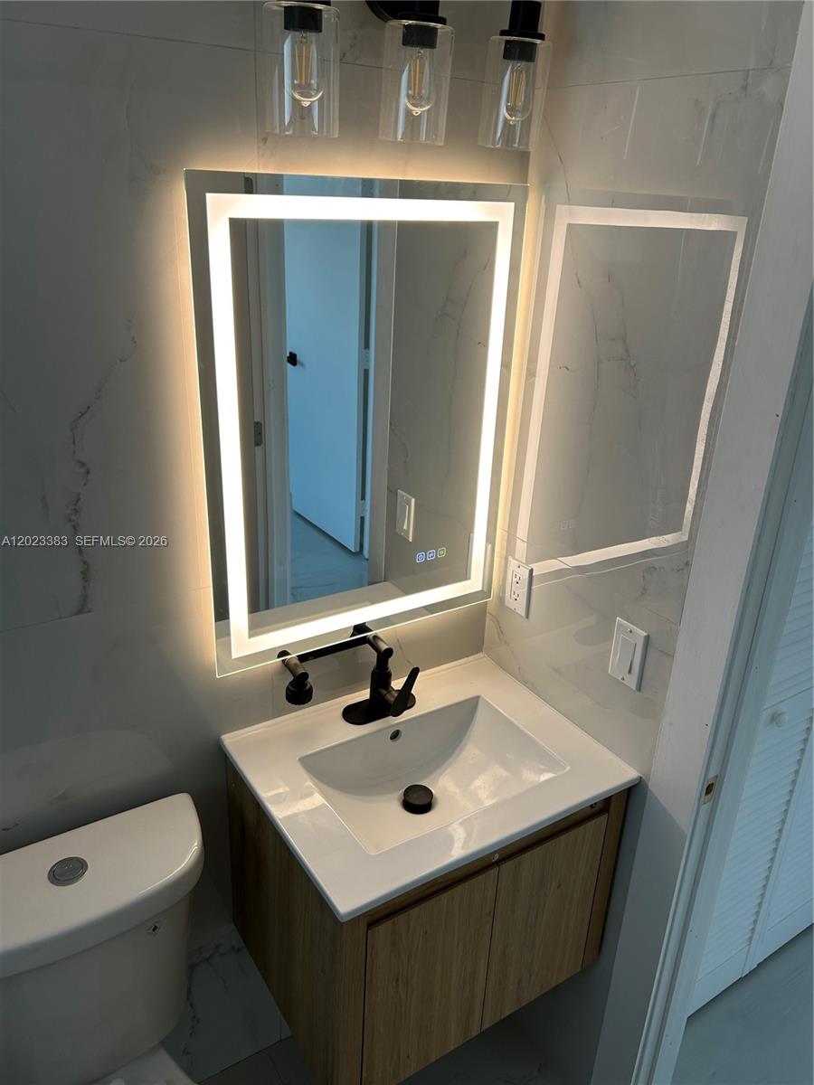 Dania Beach - Residential Income