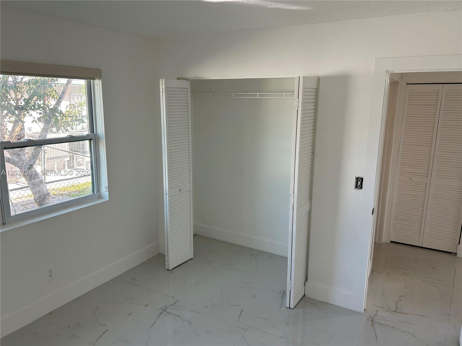 Dania Beach - Residential Income