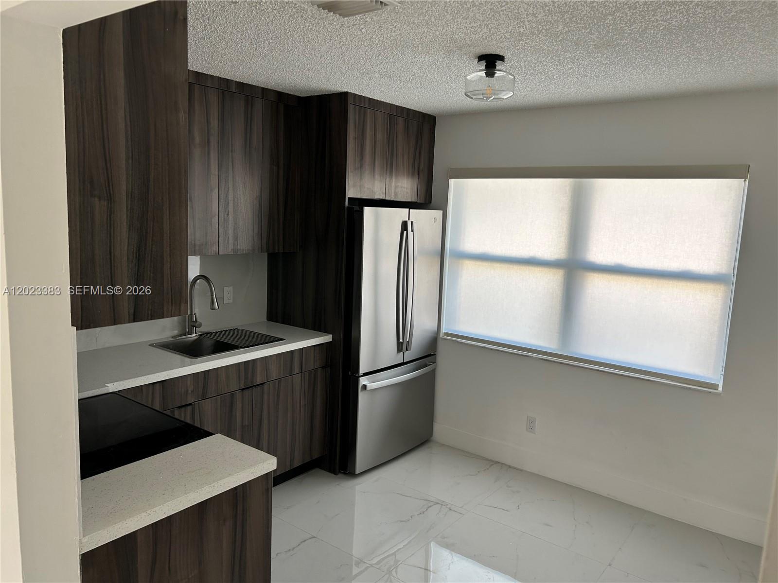 Dania Beach - Residential Income
