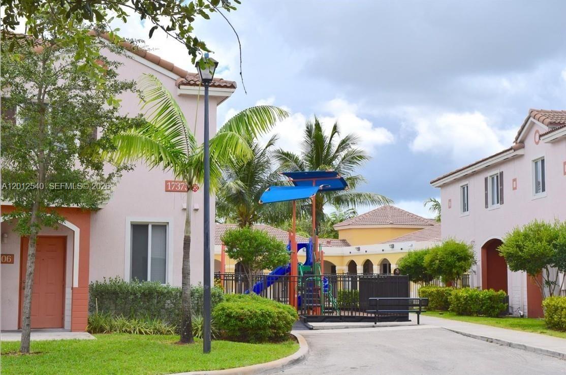 SOLABELLA CONDO - Residential Lease