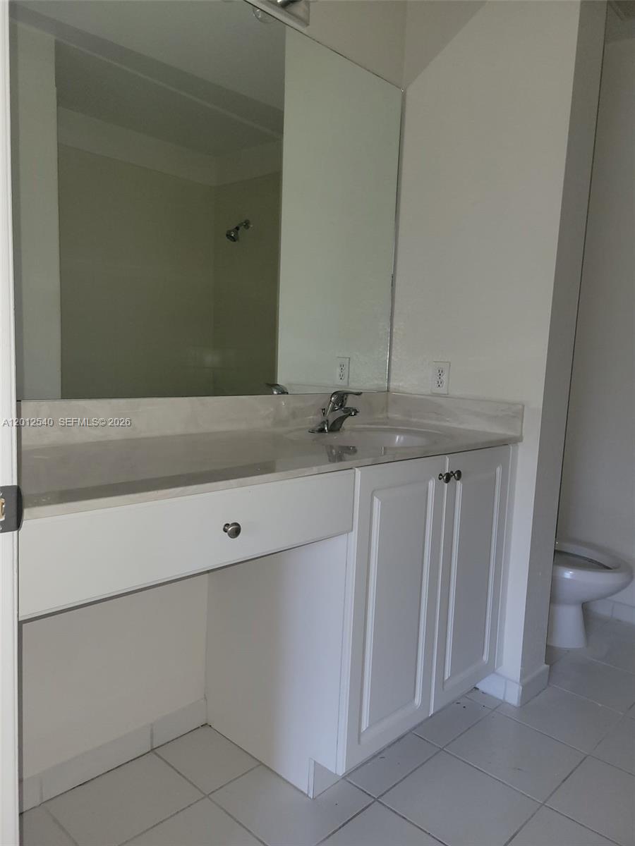 SOLABELLA CONDO - Residential Lease