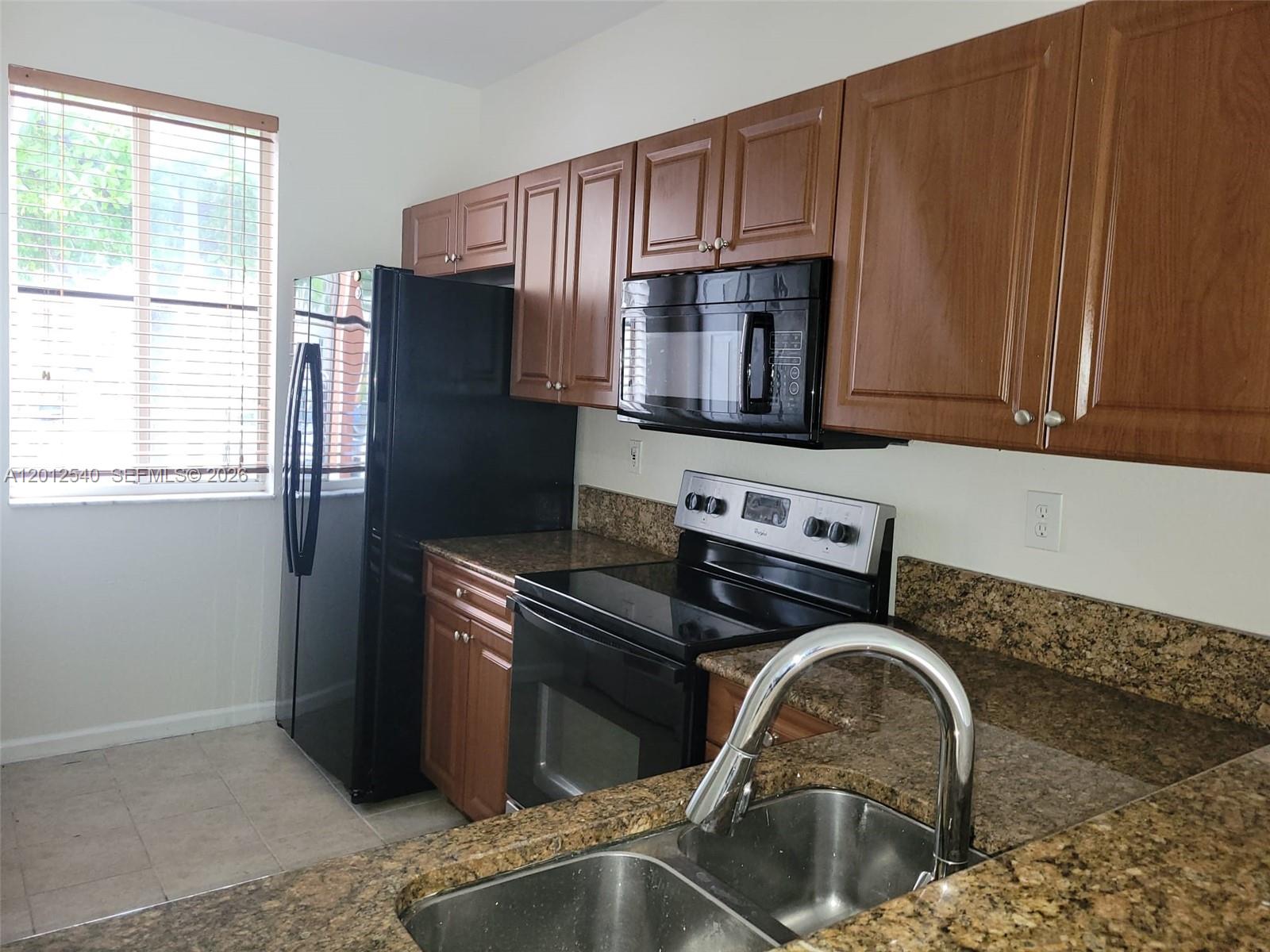 SOLABELLA CONDO - Residential Lease