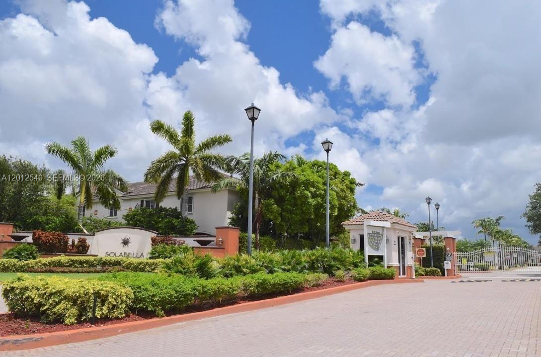 SOLABELLA CONDO - Residential Lease