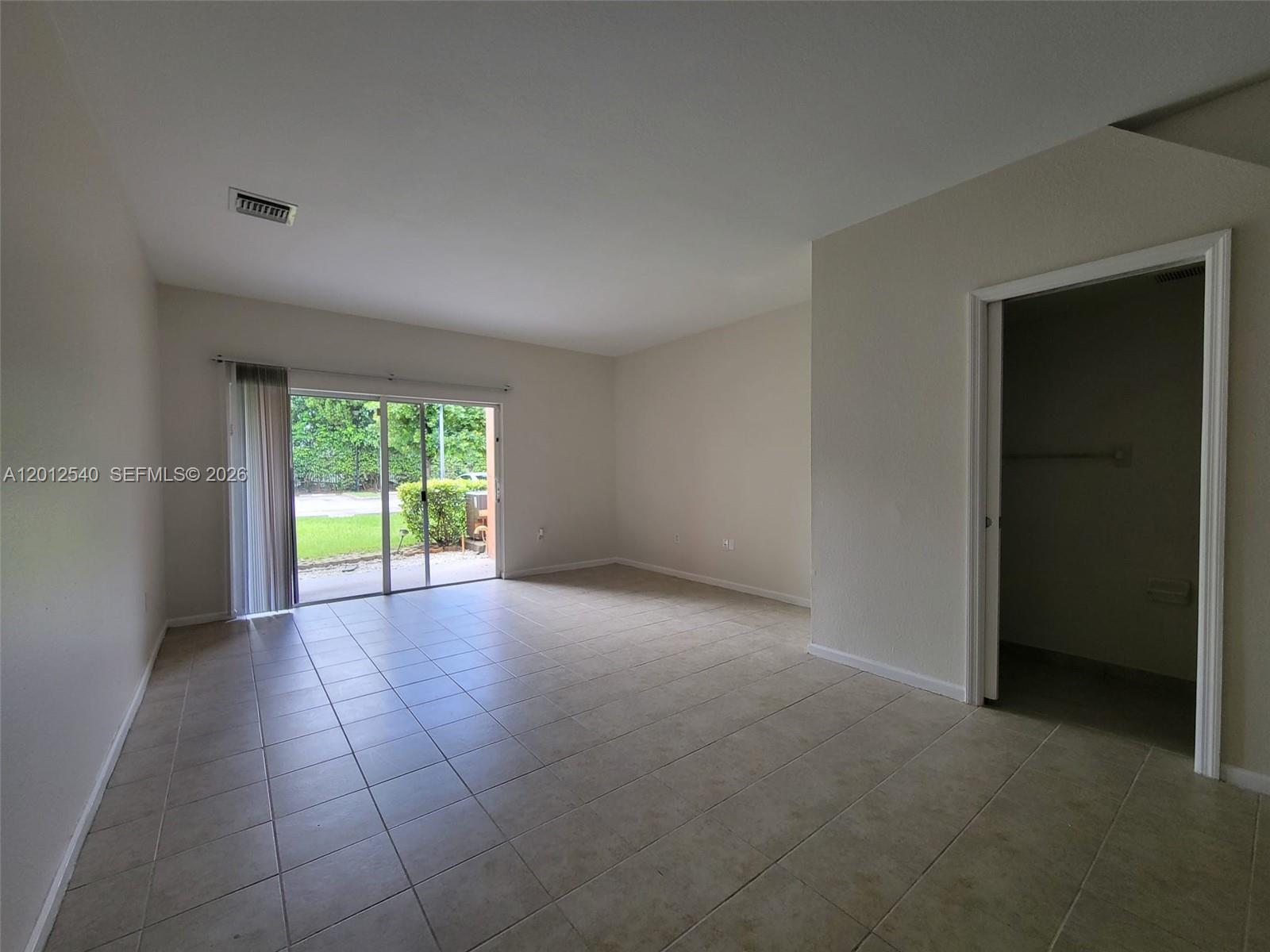 SOLABELLA CONDO - Residential Lease