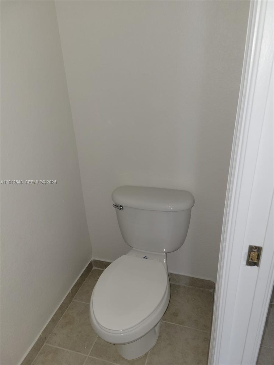 SOLABELLA CONDO - Residential Lease