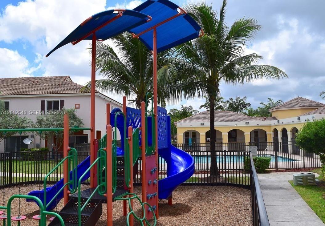 SOLABELLA CONDO - Residential Lease