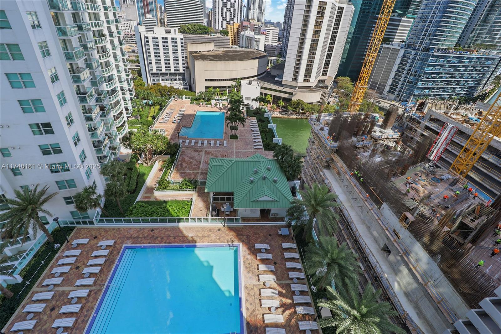 BRICKELL ON THE RIVER - Residential