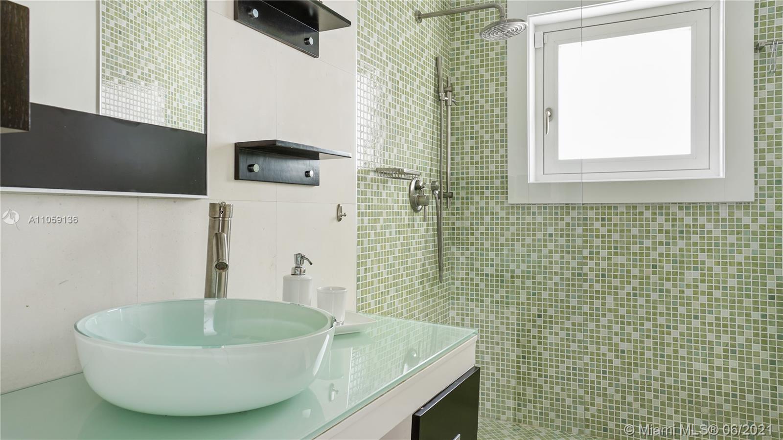 CORAL GABLES RIV SEC PT 1 - Residential