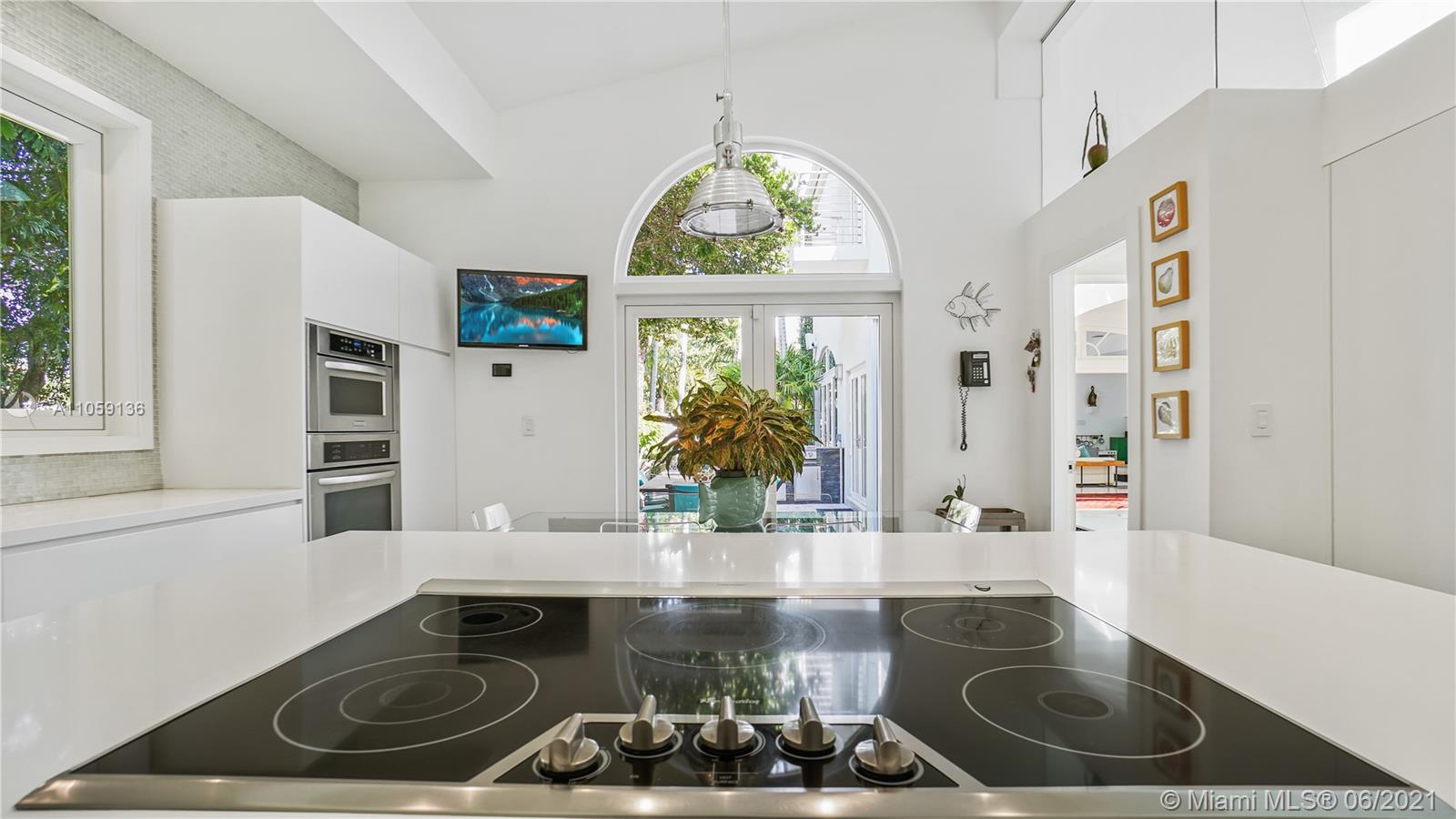 CORAL GABLES RIV SEC PT 1 - Residential