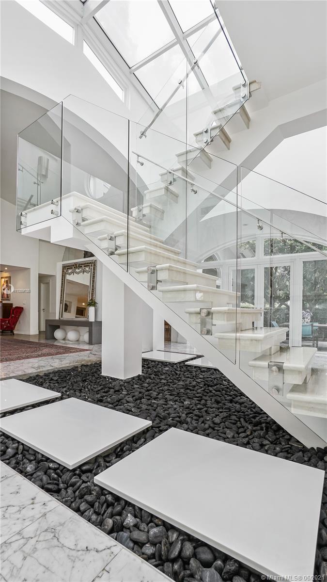 CORAL GABLES RIV SEC PT 1 - Residential