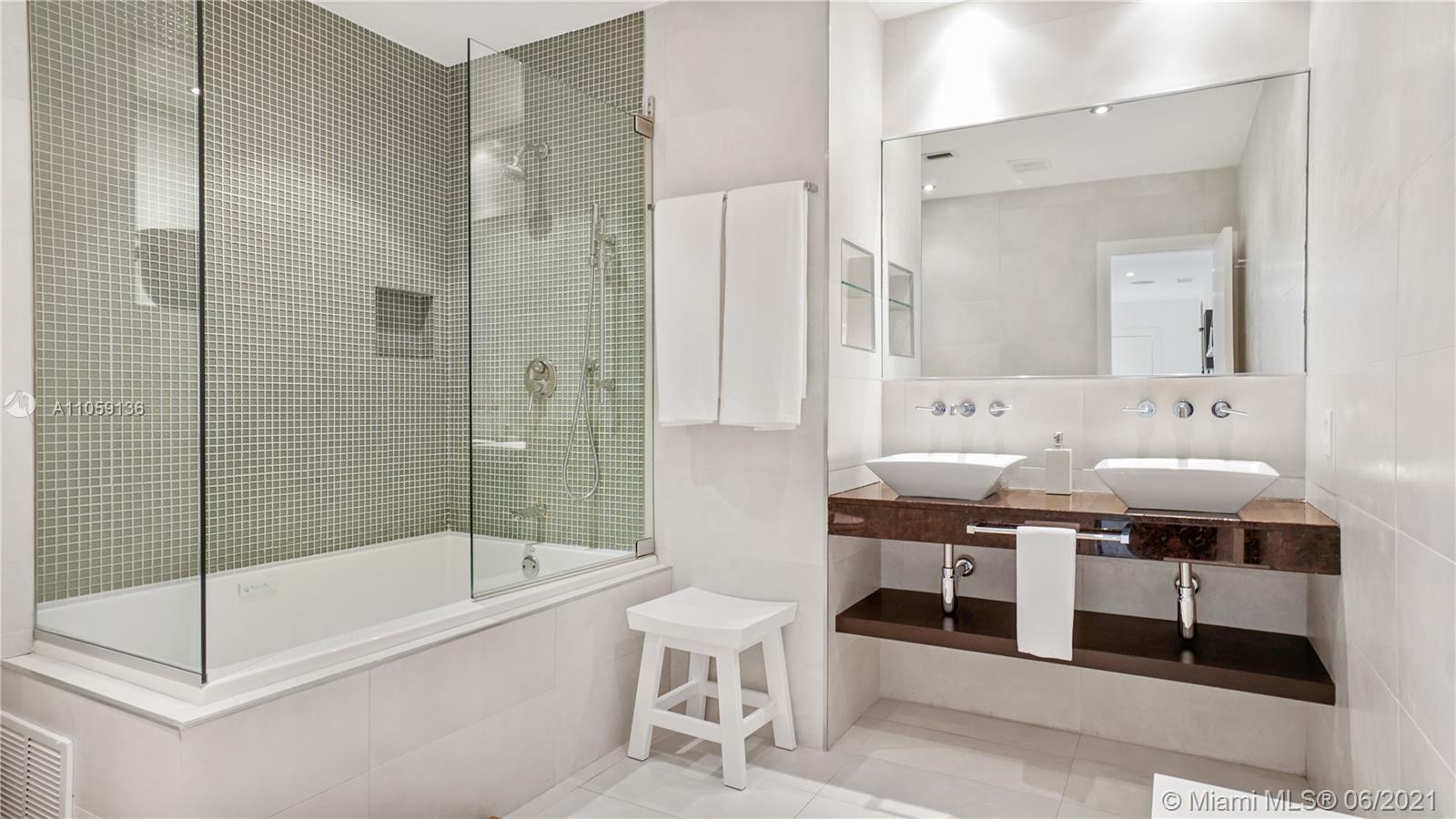 CORAL GABLES RIV SEC PT 1 - Residential