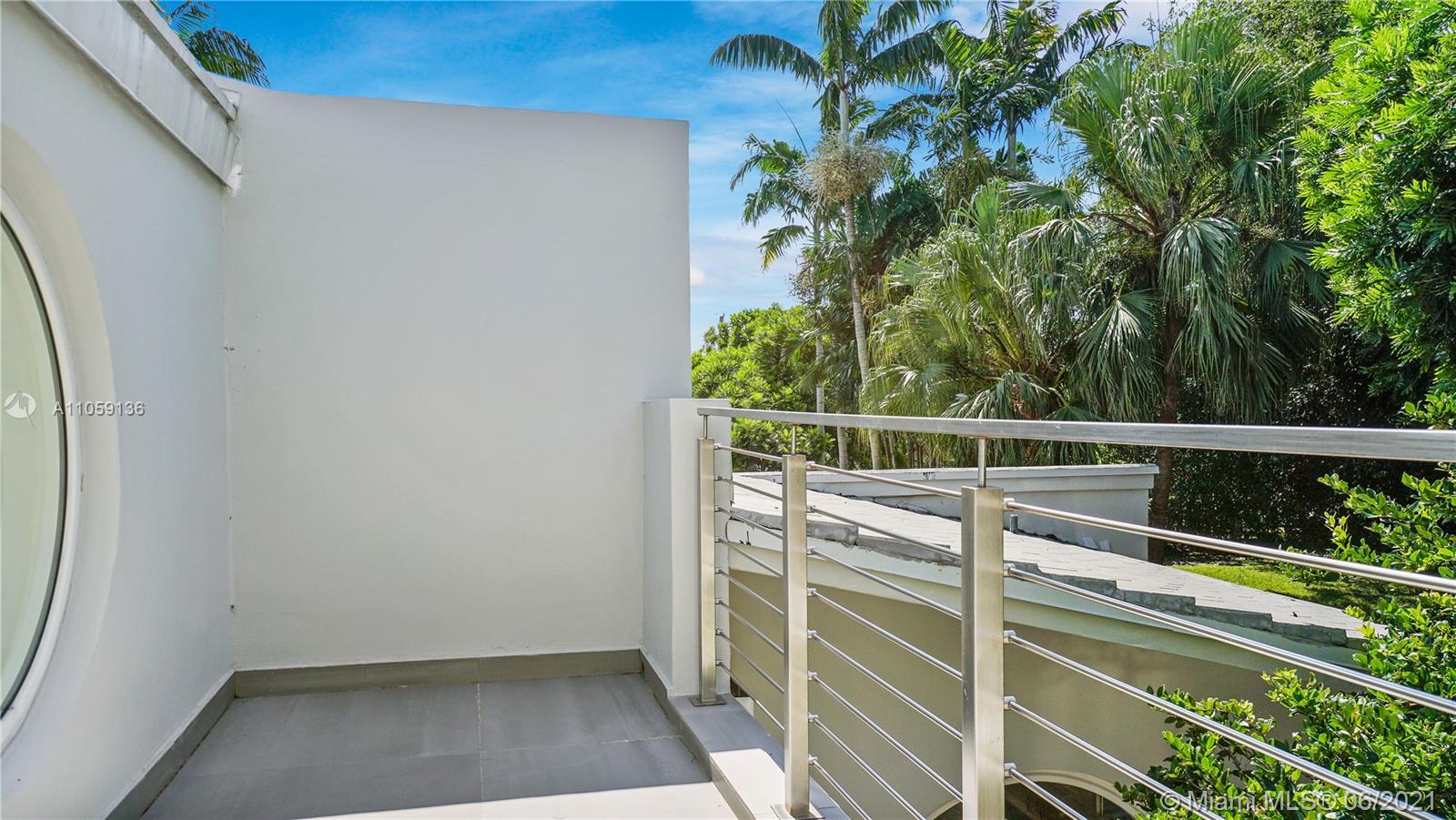 CORAL GABLES RIV SEC PT 1 - Residential