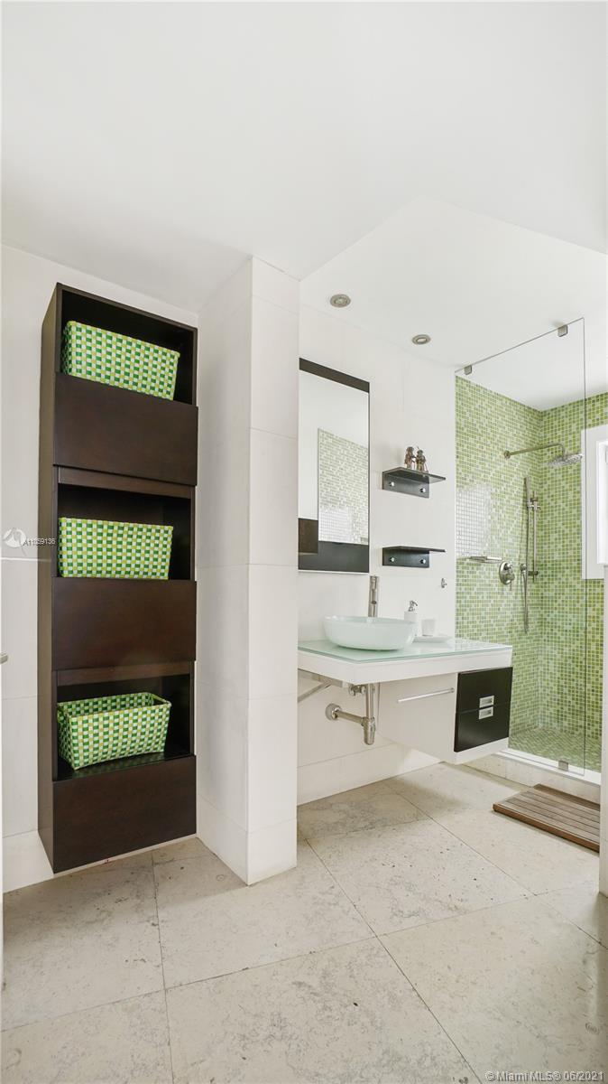 CORAL GABLES RIV SEC PT 1 - Residential