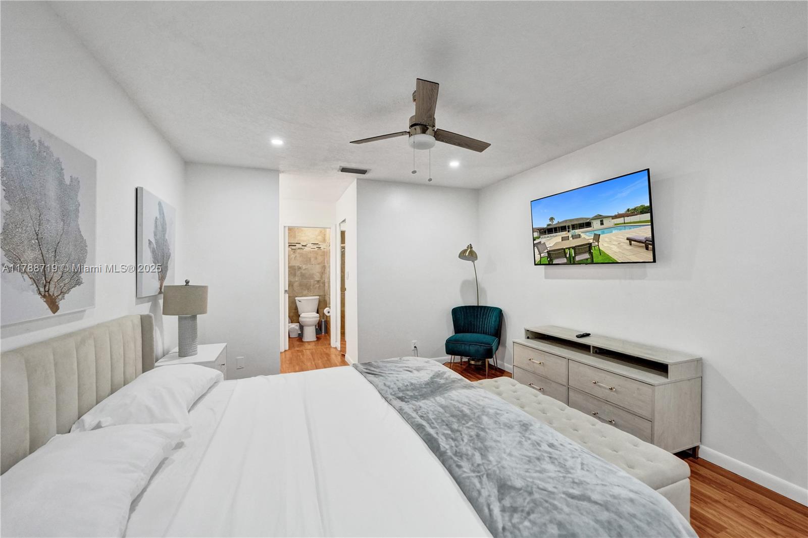 HAWTHORN - Residential Lease