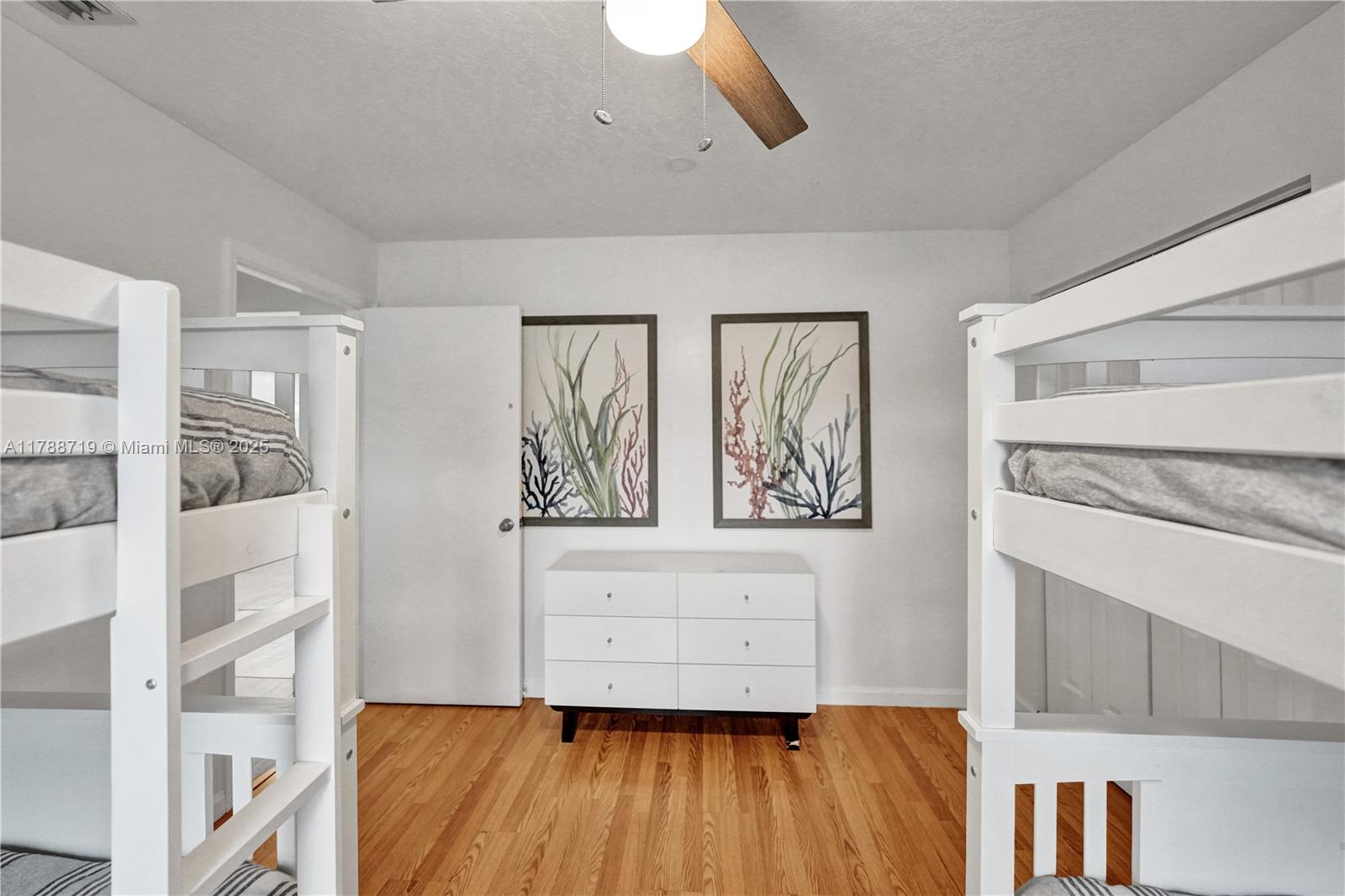 HAWTHORN - Residential Lease