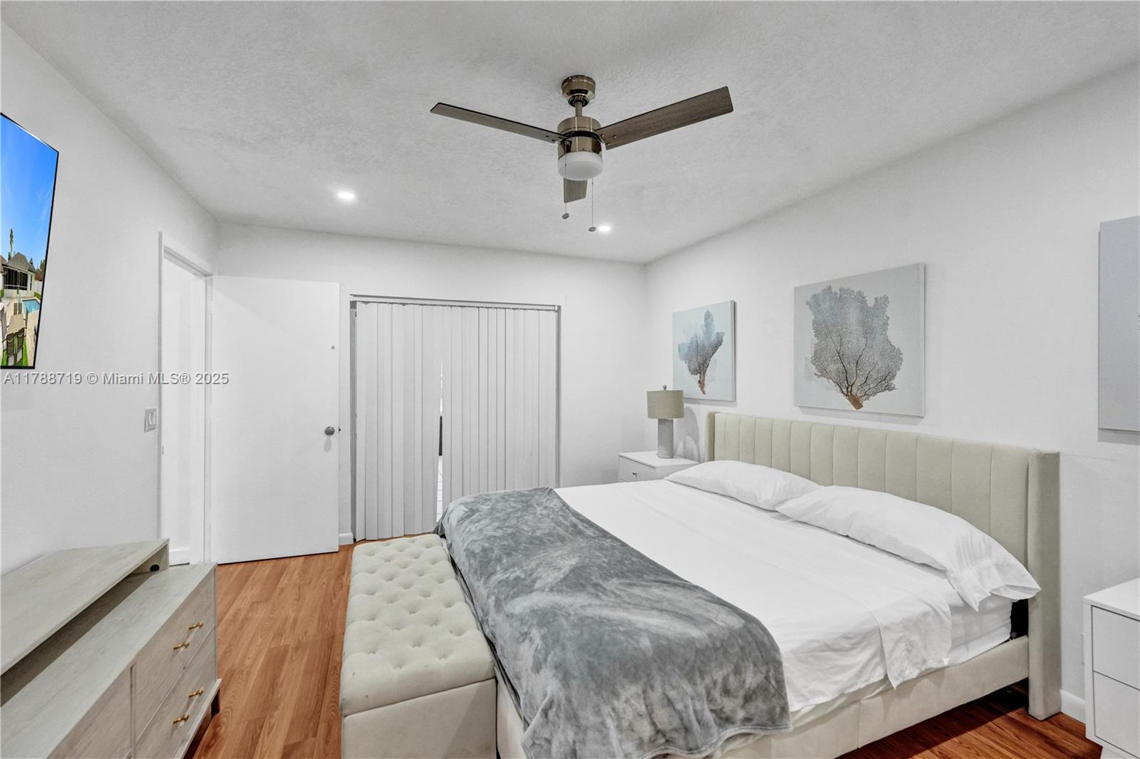 HAWTHORN - Residential Lease