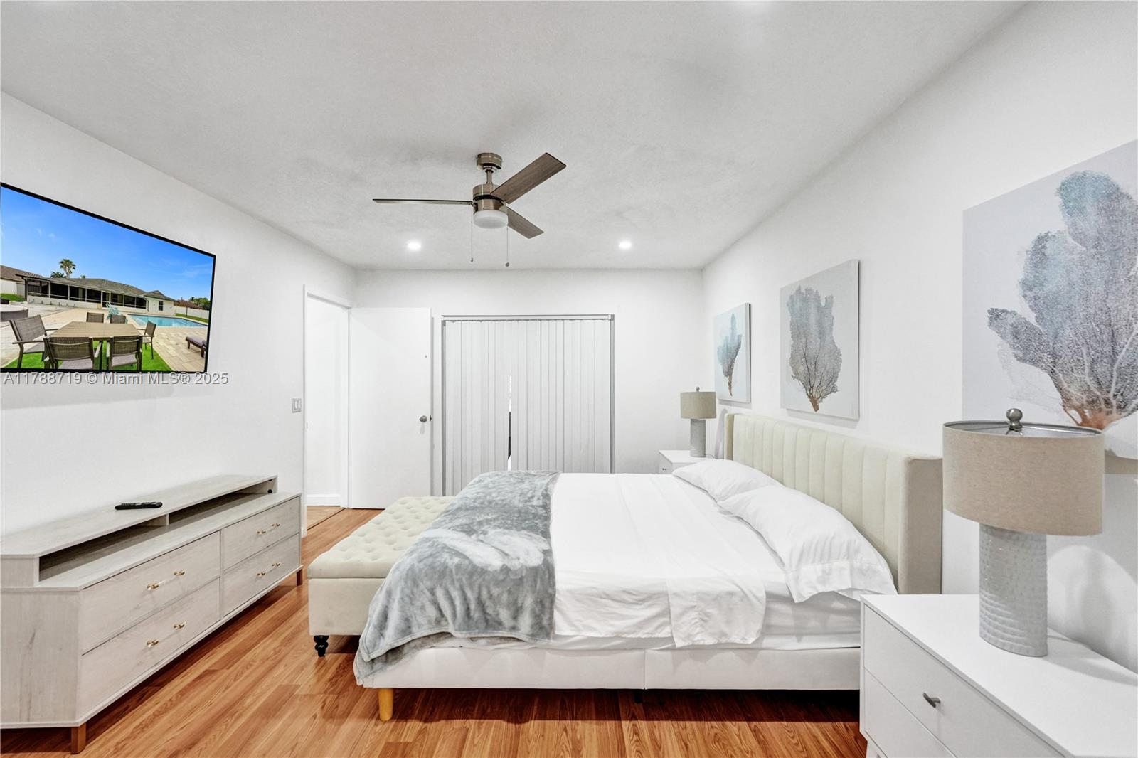 HAWTHORN - Residential Lease