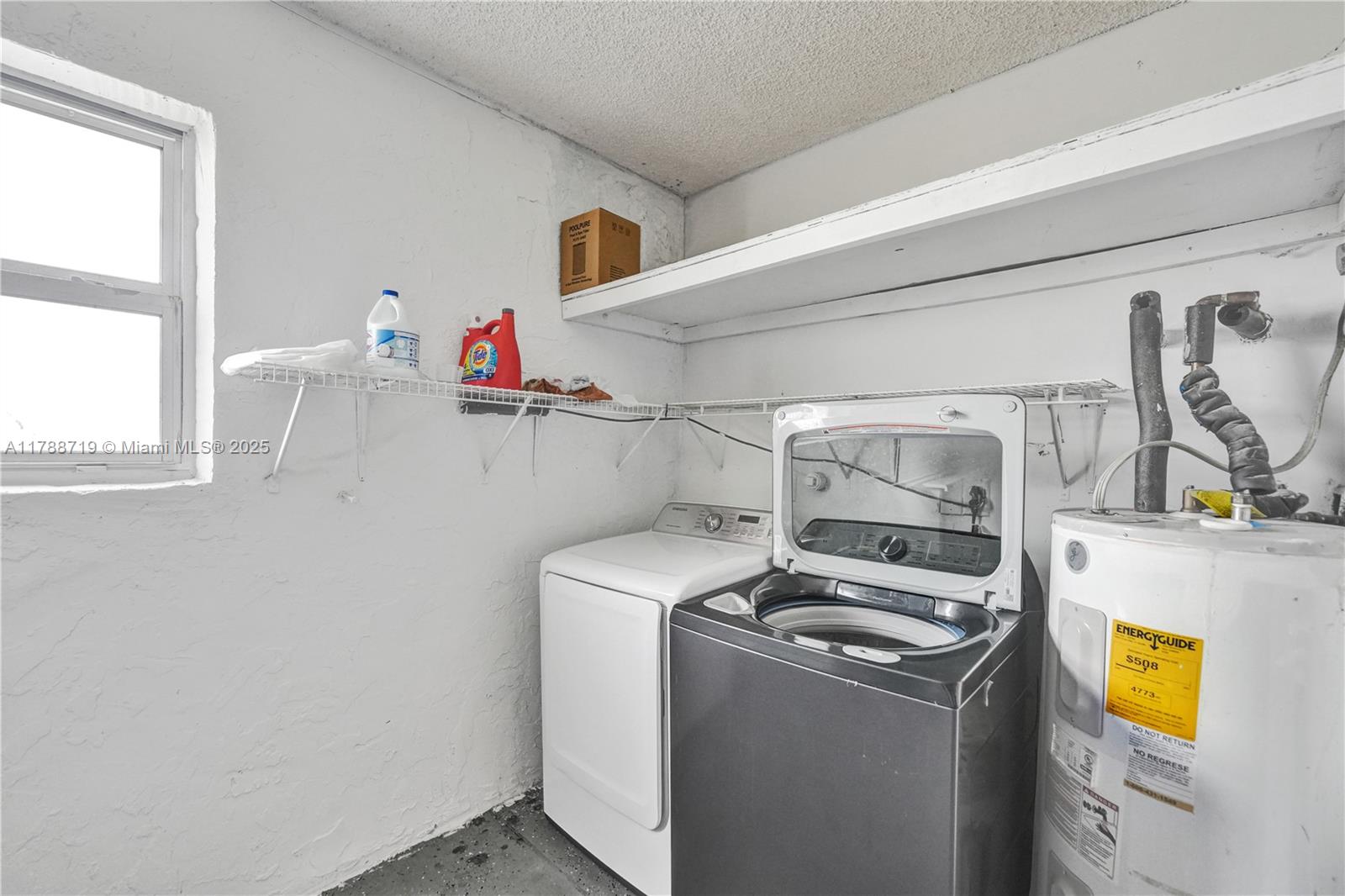 HAWTHORN - Residential Lease