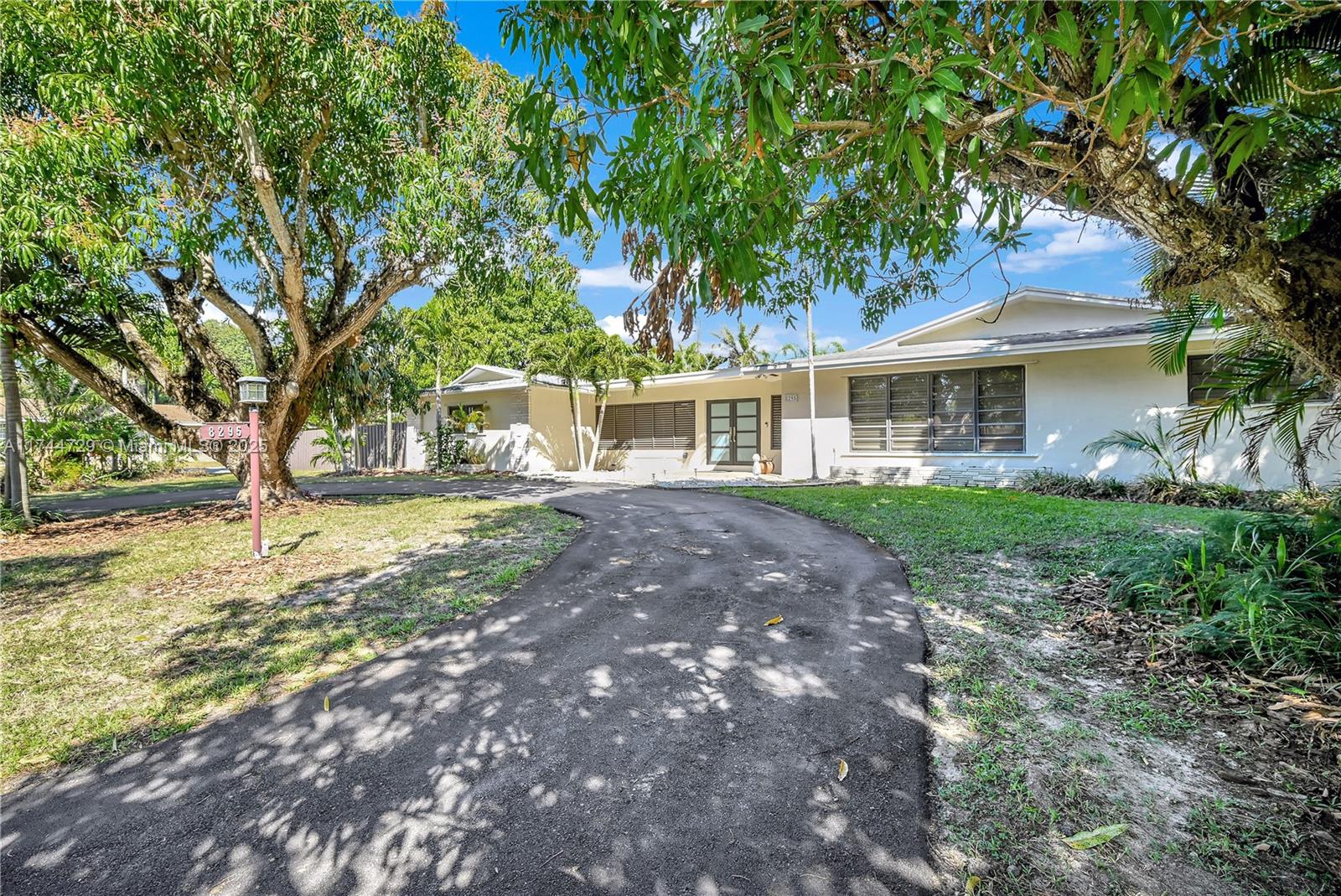 Welcome to this exquisite original Jennings home located in the highly sought-after neighborhood of Palmetto Bay! This beautifully designed 3 bed/2 bath offers the perfect blend of comfort & luxury. Come inside & be greeted by a large comfortable terrace with a pool view & open floor plan that integrates the living, dining, and kitchen areas. A spacious primary suite features a serene ambiance with a private ensuite bath and ample closet space. The 2 additional bedrooms are generously sized, perfect for family and guests. The kitchen has stainless steel appliances & tile countertops. Enjoy the terrace with a pool and lush landscaping. Walking distance to Coral Reef Park and Deering Estate. Minutes to top schools, shops, & dining! Tour today!