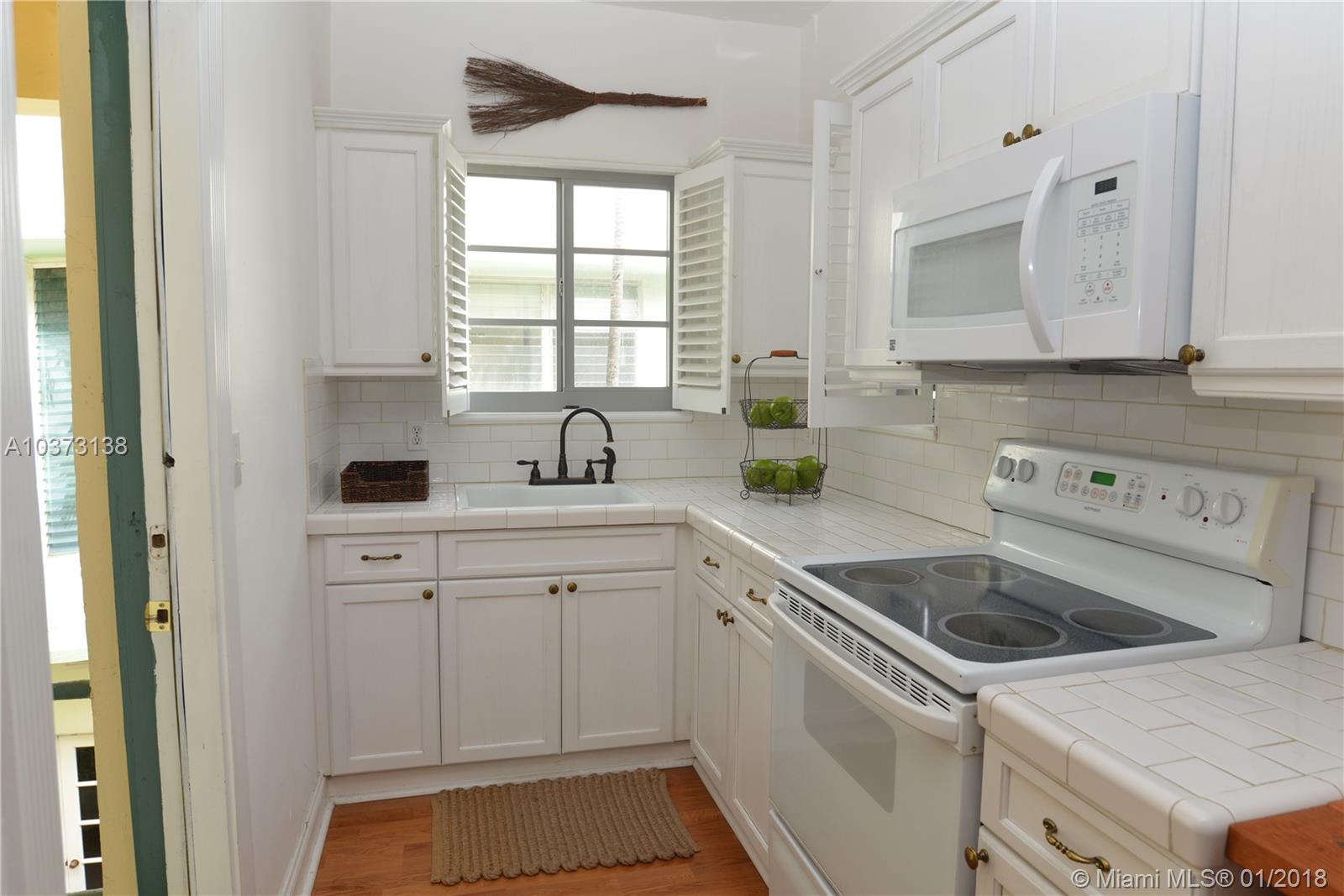 MERIDIAN PARK CONDO - Residential Lease