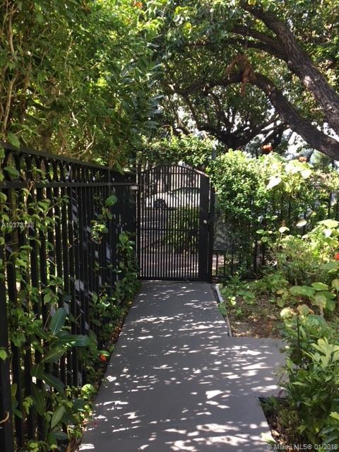 MERIDIAN PARK CONDO - Residential Lease