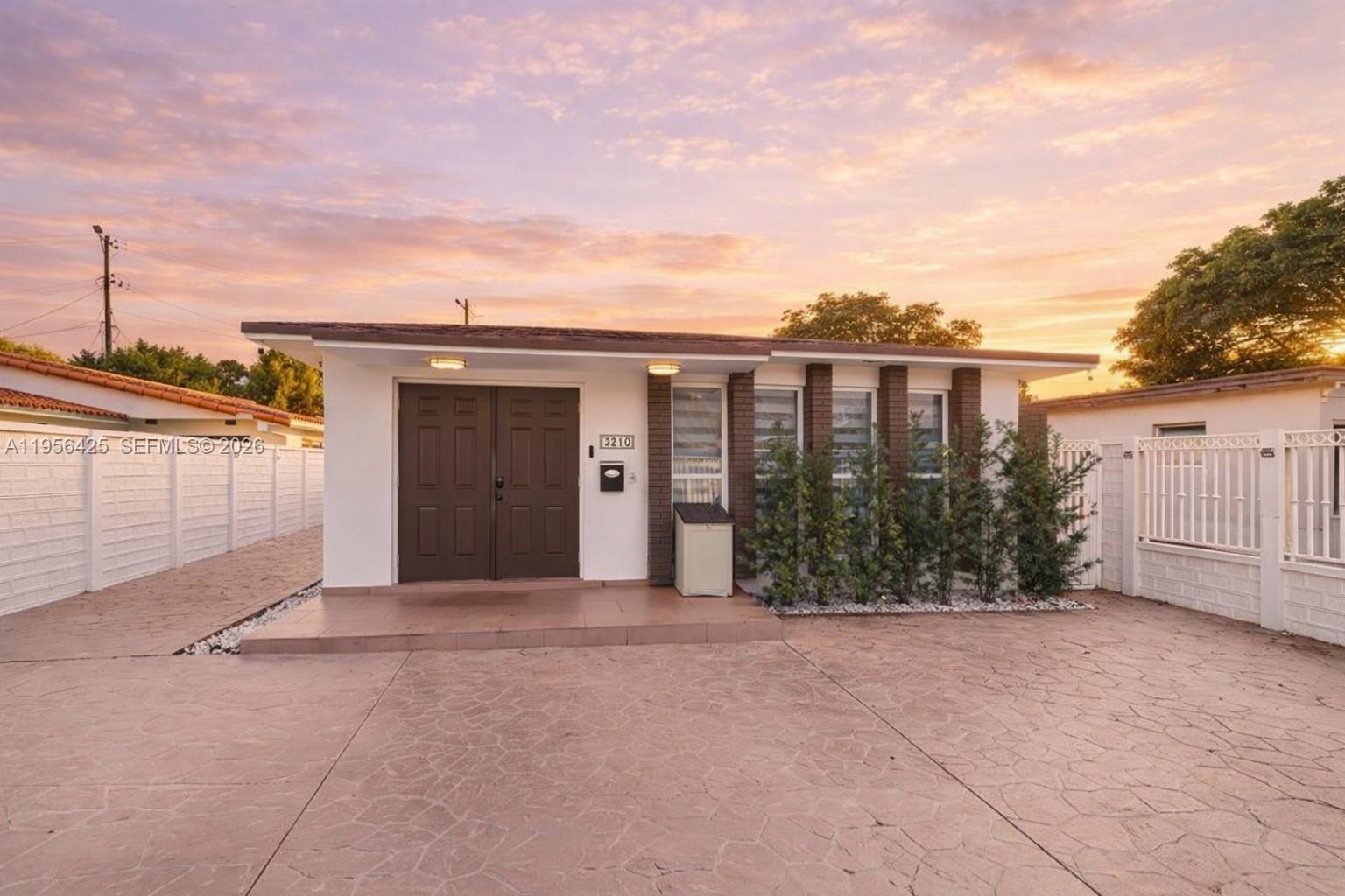 SILVER BLUFF HOMESITES - Residential Income