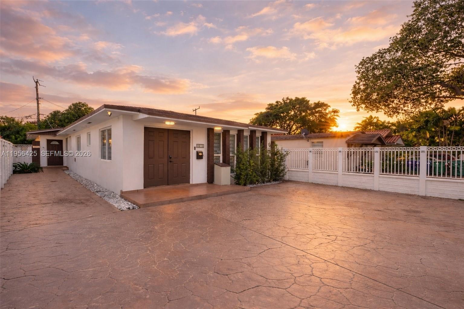 SILVER BLUFF HOMESITES - Residential Income