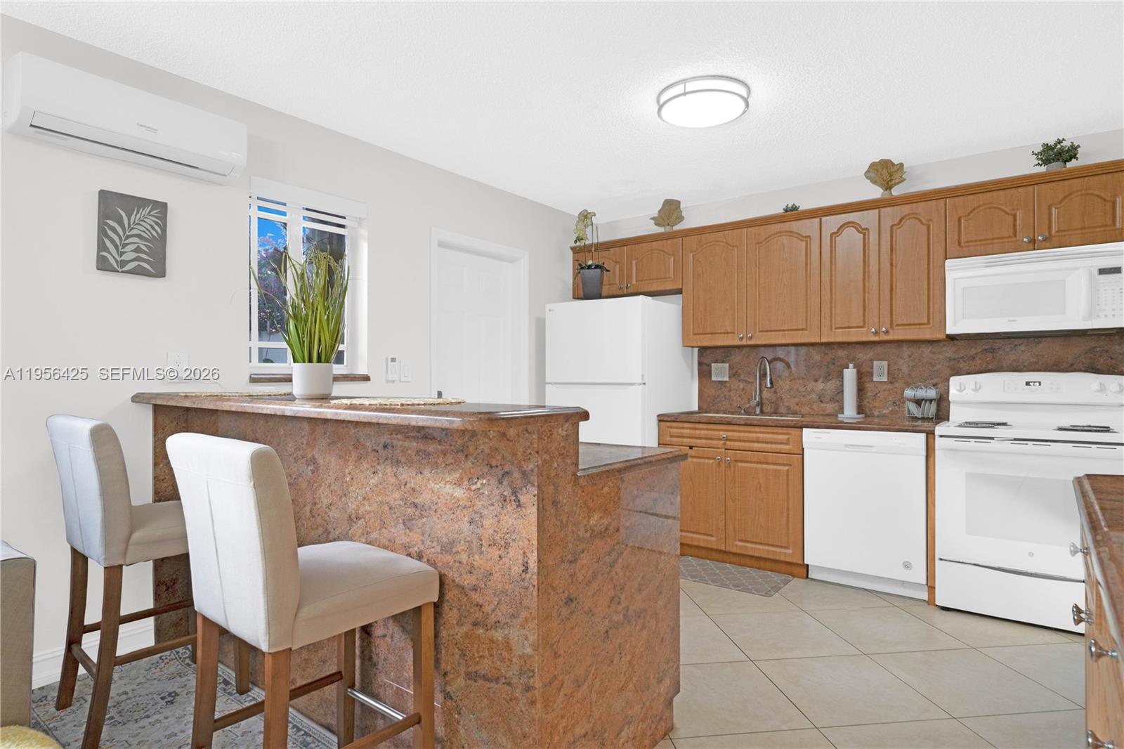 SILVER BLUFF HOMESITES - Residential Income