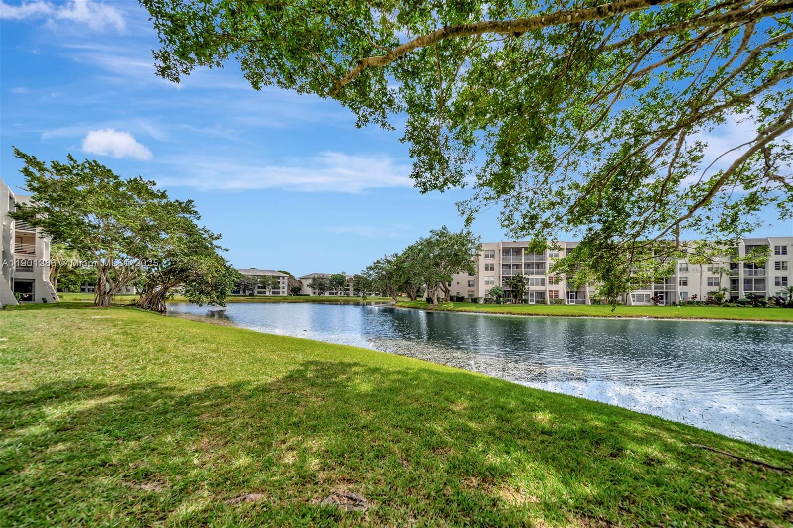 POINCIANA 11 PINE ISLAND - Residential